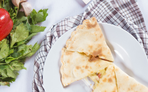 Foto Produk Konseptual Pizza One
