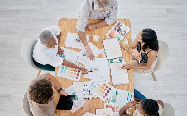 Mengapa Brand Development Adalah Kunci untuk Memenangkan Persaingan Bisnis di Era Digital?