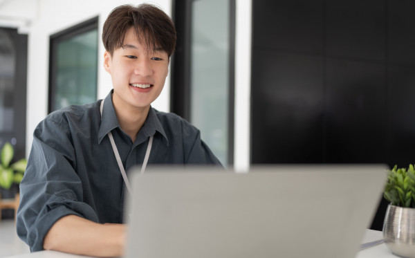 Mengenal GIT, Teknologi Yang Memudahkan Untuk Developer Berkolaborasi