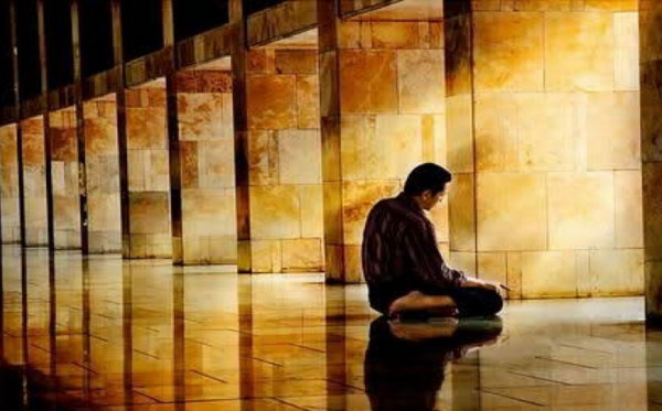 Pentingnya Shalat di Awal Waktu untuk Kehidupan Dunia dan Akhirat
