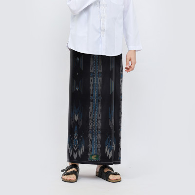 Sarung ATLAS Favorit 525 Kembang Motif BHS A4 PSA 02 Hitam Biru 02