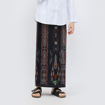 Sarung ATLAS Favorit 525 Kembang Motif BHS A4 PSA 02 Hitam Orange