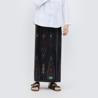 Sarung ATLAS Favorit 525 Kembang Motif BHS A4 PSA 04 Hitam Orange