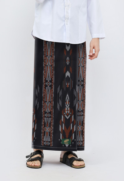 Sarung ATLAS Favorit 525 Kembang Motif BHS A4 PSA 02 Hitam Orange