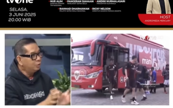 GARUDA SIAP MENCENGKRAM NAGA