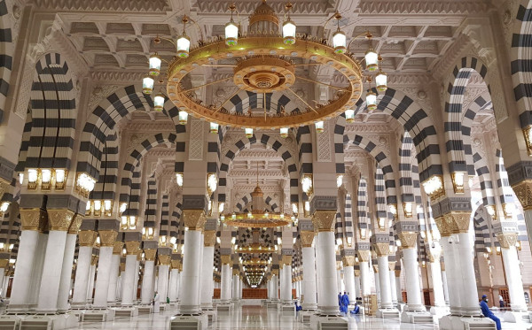 Kisah Imam Syafi’i dan Semangat Belajarnya